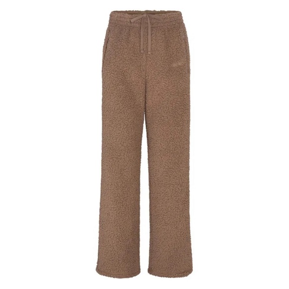 NWT SKIMS Teddy Track Pants, Desert Size Large - Picture 3 of 6